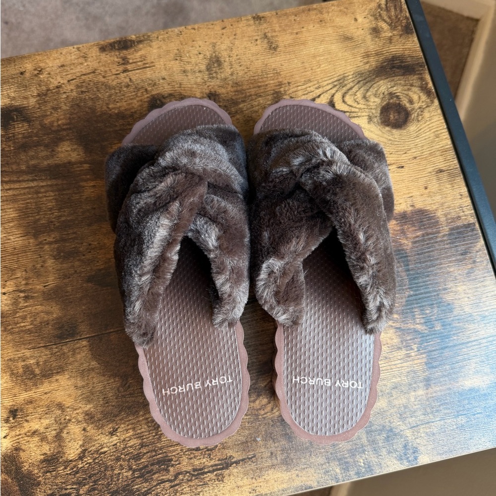 Rose Gold Tory Burch Platform Sandal with Brown Faux Fur - Picture 3 of 7